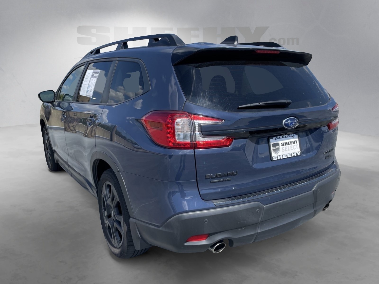 2024 Subaru Ascent Onyx Edition photo 5