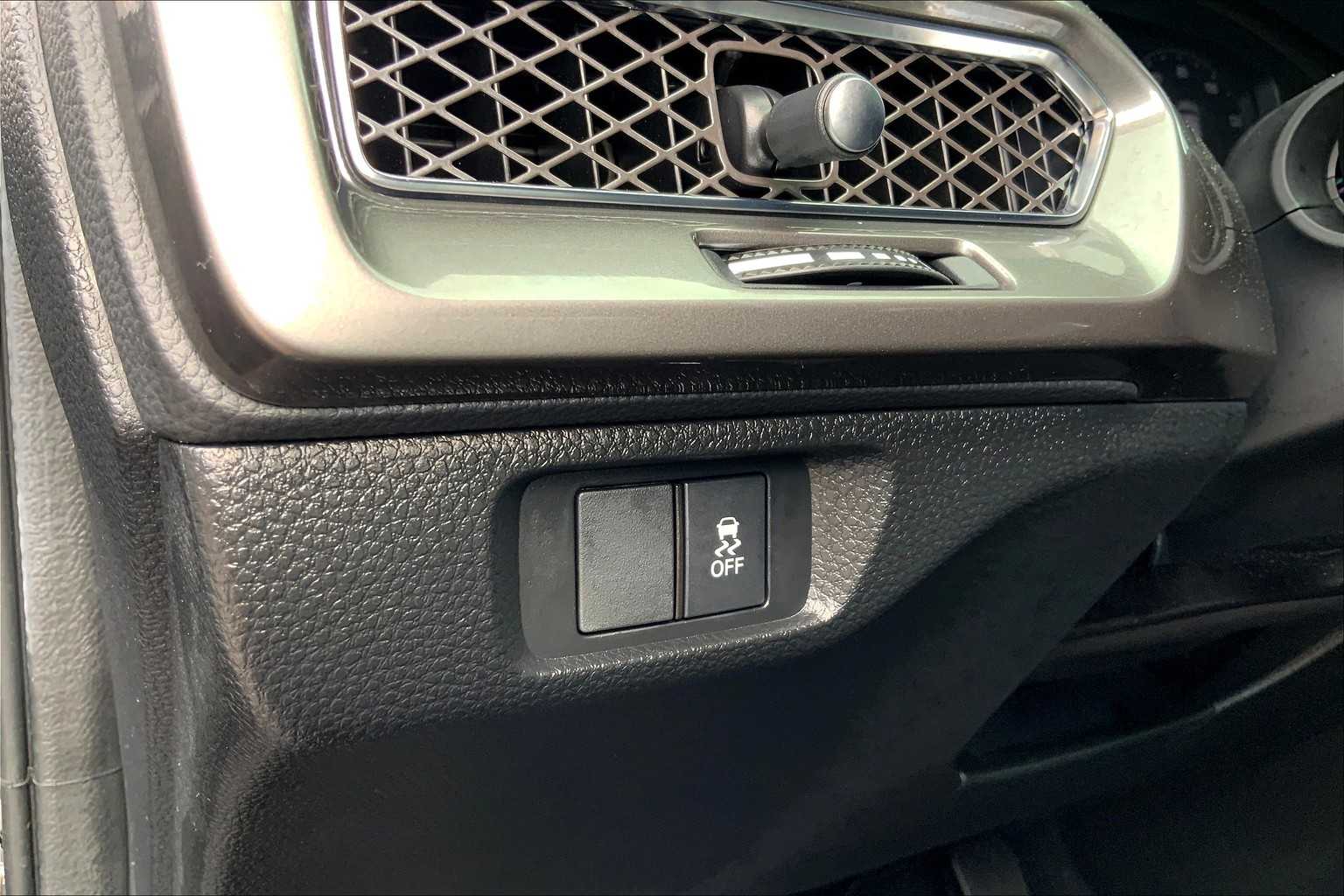 2025 Acura Integra Base photo 31