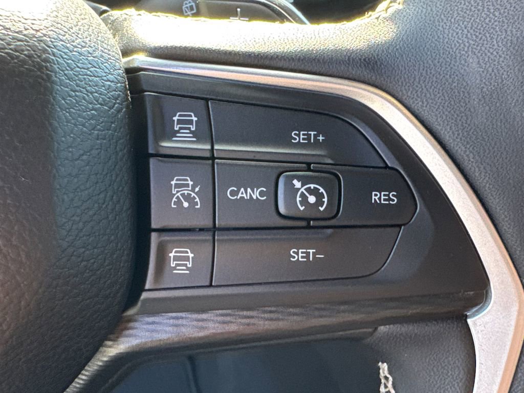 2024 Jeep Grand Cherokee Altitude photo 23