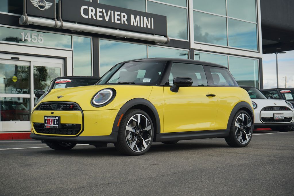 2026 MINI Hardtop 2 Door S's photo