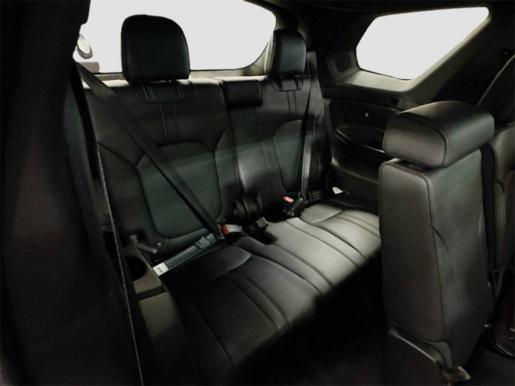 2025 Honda Pilot Black Edition photo 27