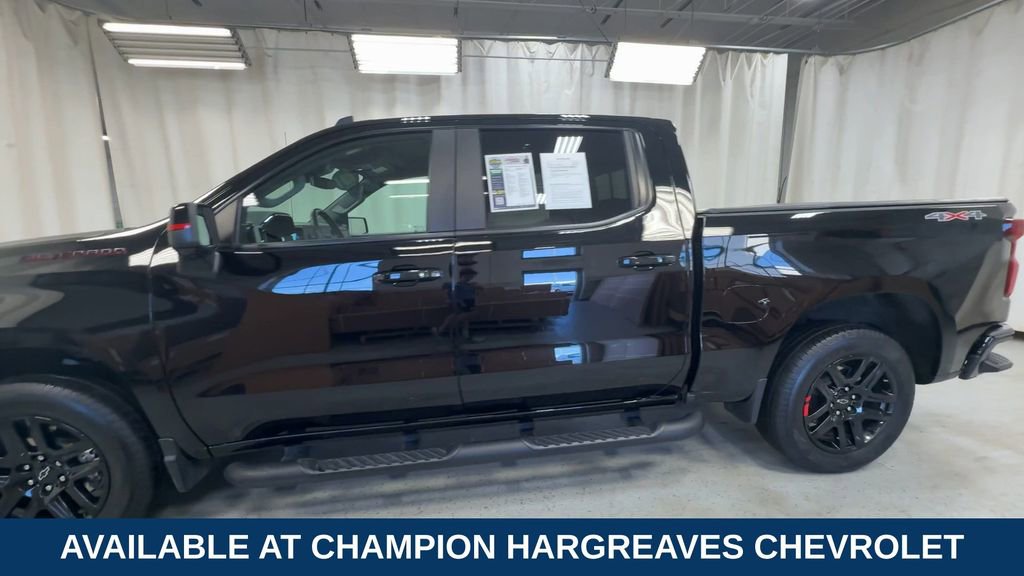 2023 Chevrolet Silverado 1500 RST photo 5