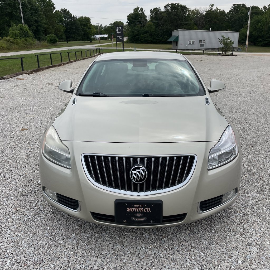 2013 Buick Regal Premium I photo 8