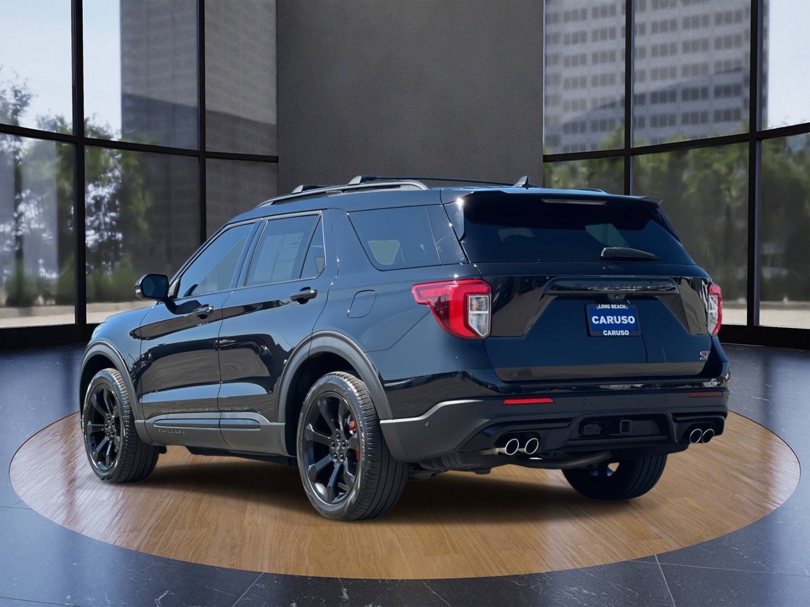 2021 Ford Explorer ST photo 4