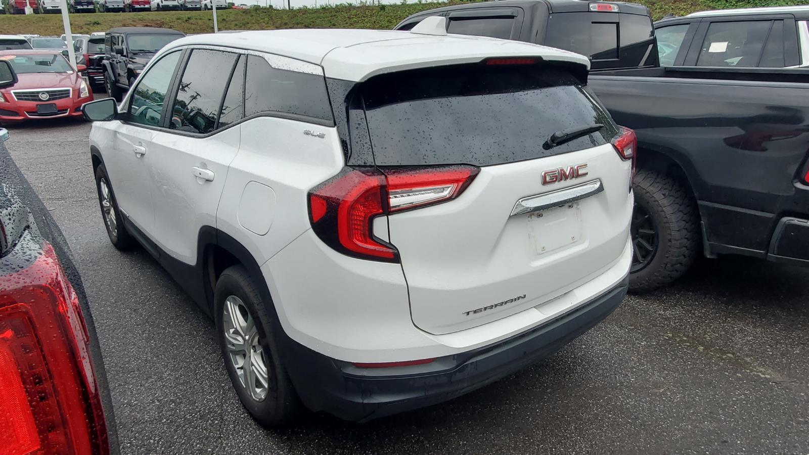 2024 Gmc Terrain SLE photo 6