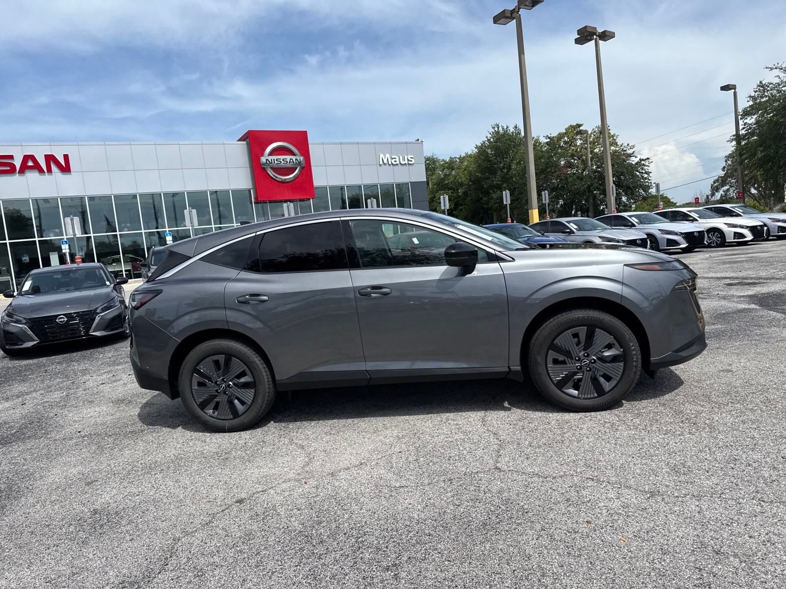2025 Nissan Murano SL photo 4