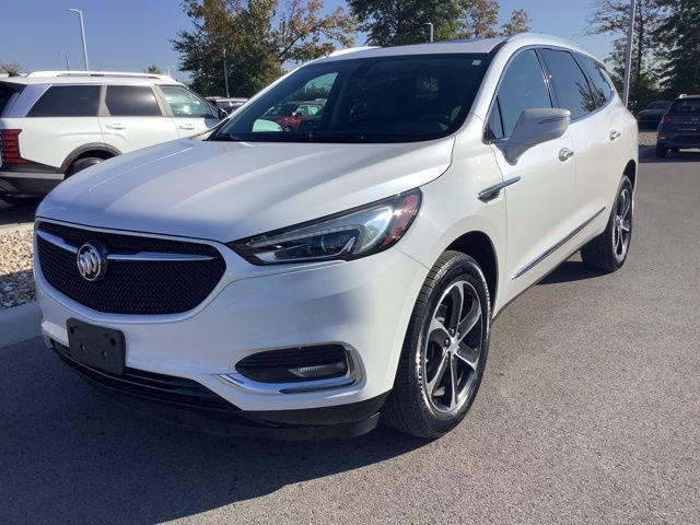 2021 Buick Enclave Essence's photo