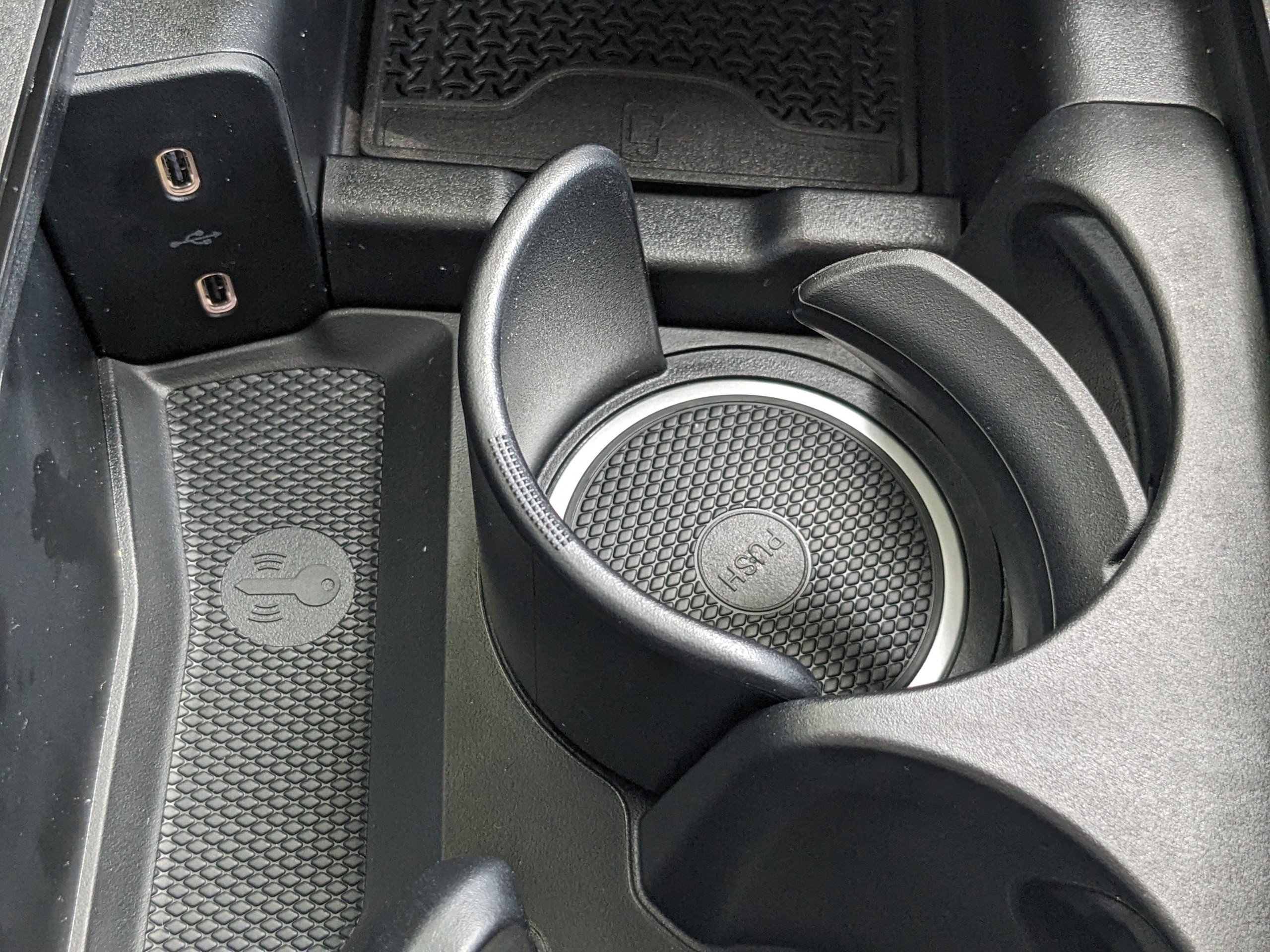 2025 Mercedes Benz E 350 photo 17