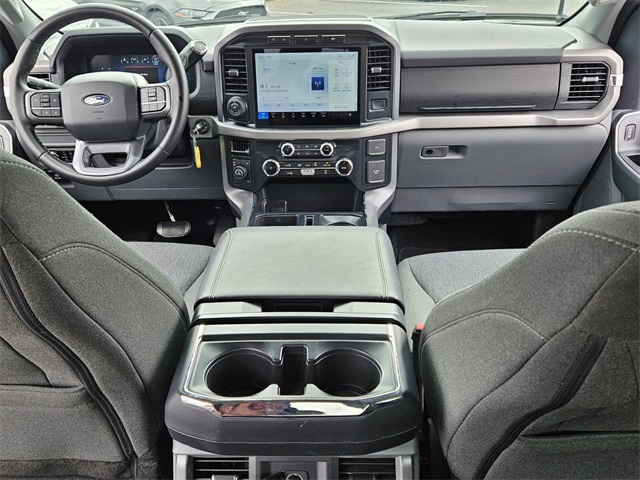 2024 Ford F-150 XLT photo 17