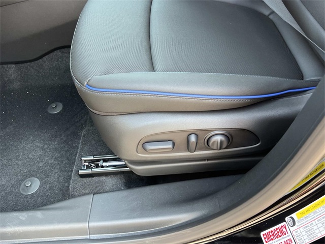2026 Buick Encore GX Sport Touring photo 16