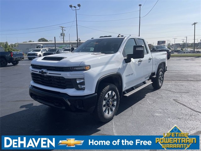 2026 Chevrolet Silverado 2500HD Custom photo 4