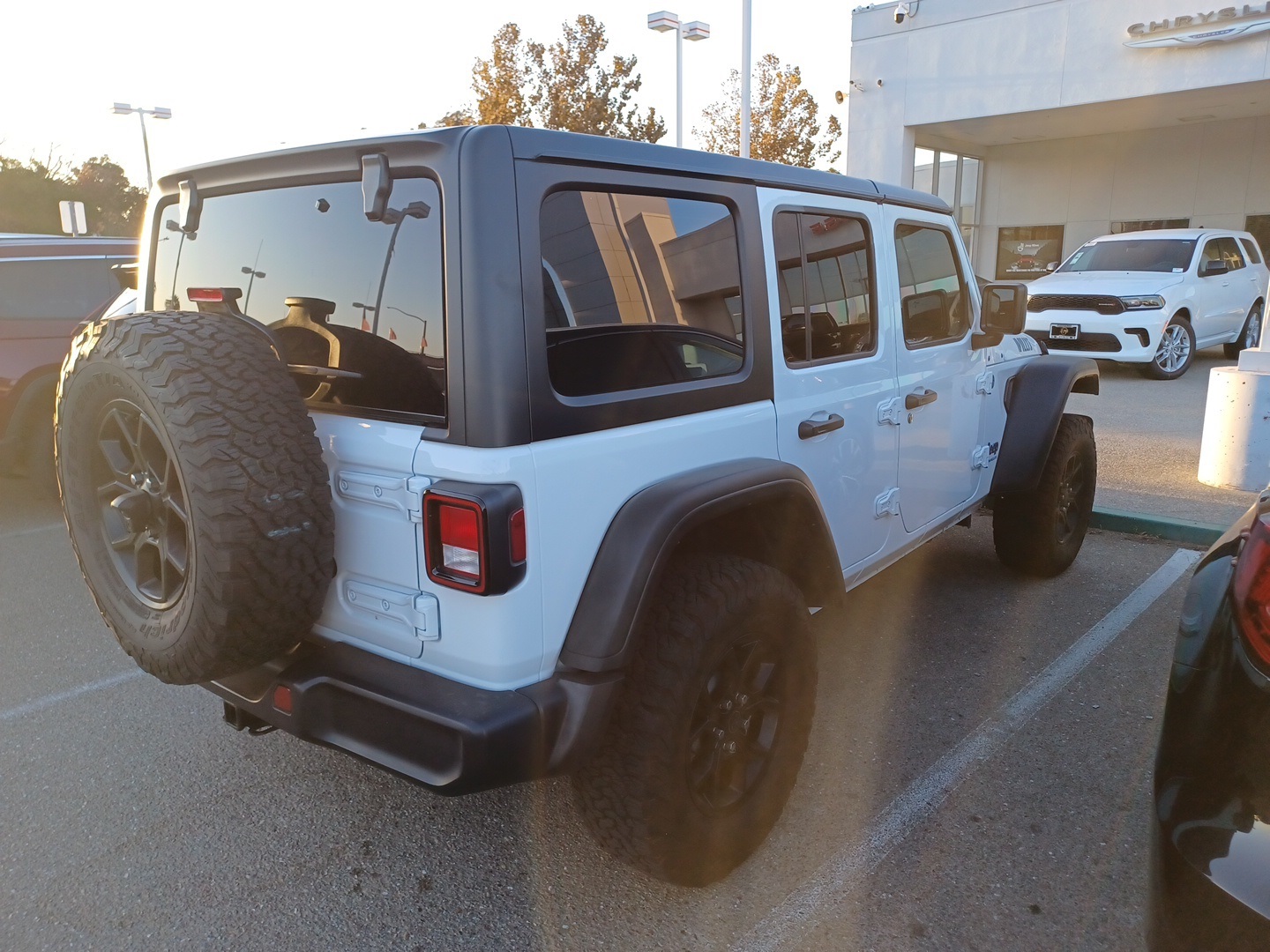 2024 Jeep Wrangler Willys 4xe photo 4