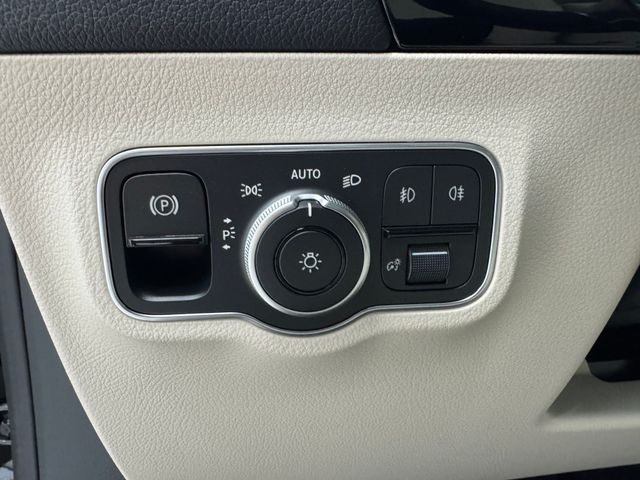 2025 Mercedes Benz GLA 250 photo 34