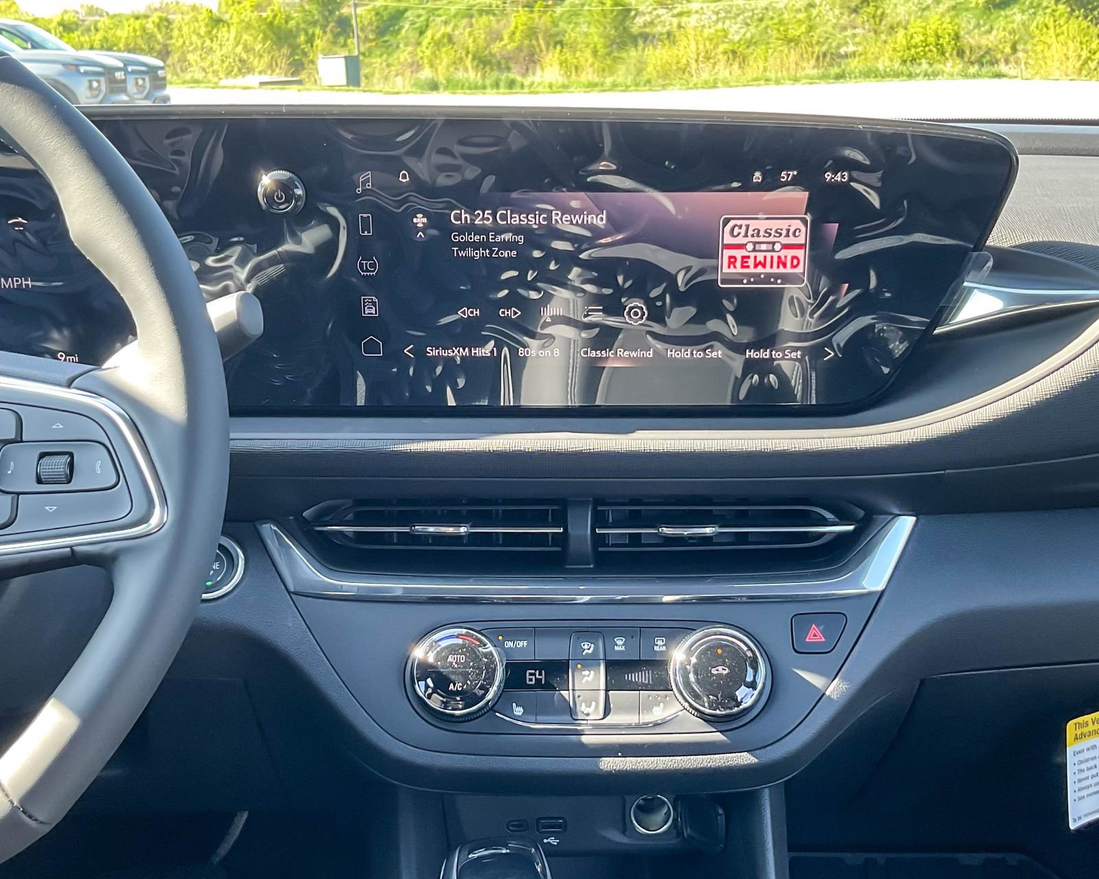 2025 Buick Envista Preferred photo 13