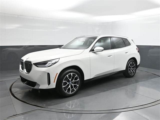 2026 BMW X3 30's photo