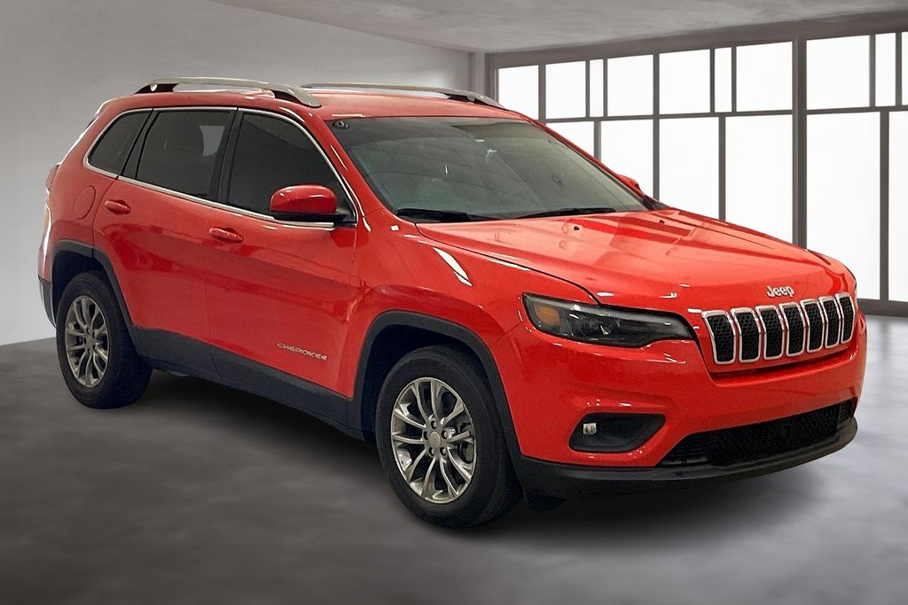 2021 Jeep Cherokee Latitude photo 10