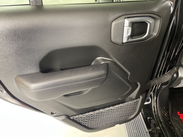 2024 Jeep Wrangler Sport S 4xe photo 32