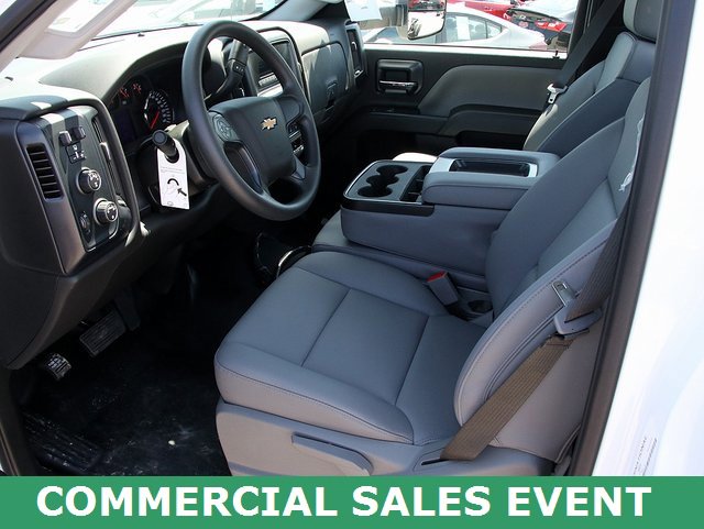 2024 Chevrolet Silverado 5500HD Work Truck photo 3