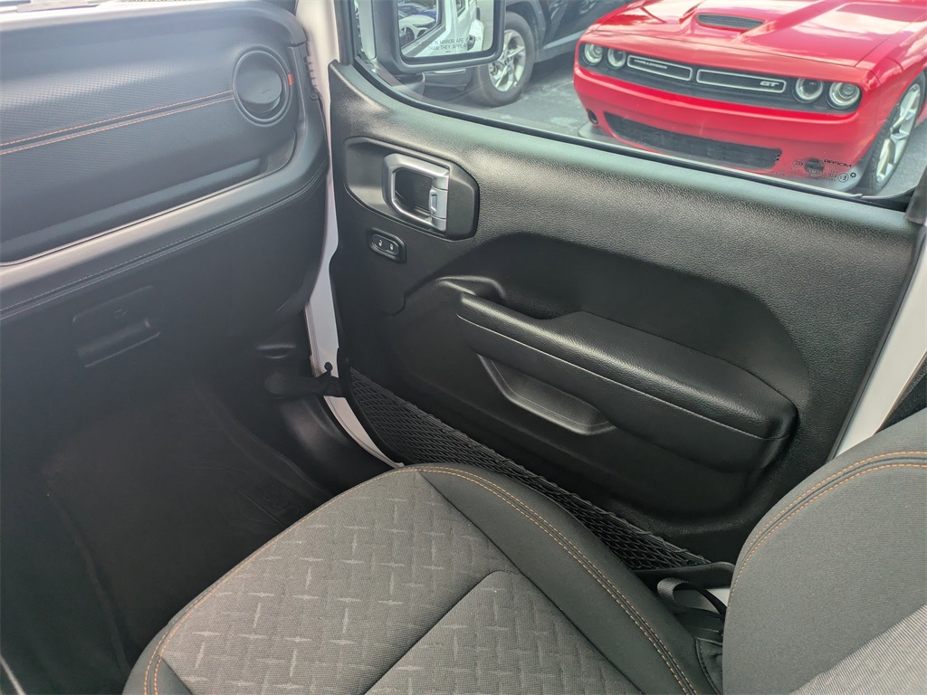 2024 Jeep Gladiator Mojave photo 16