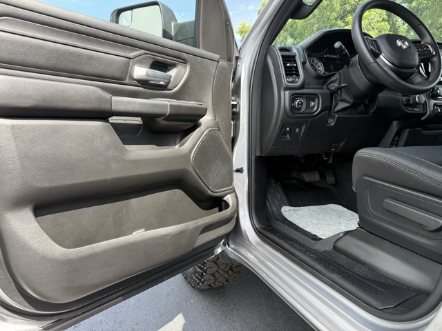 2025 Ram 1500 Warlock photo 17