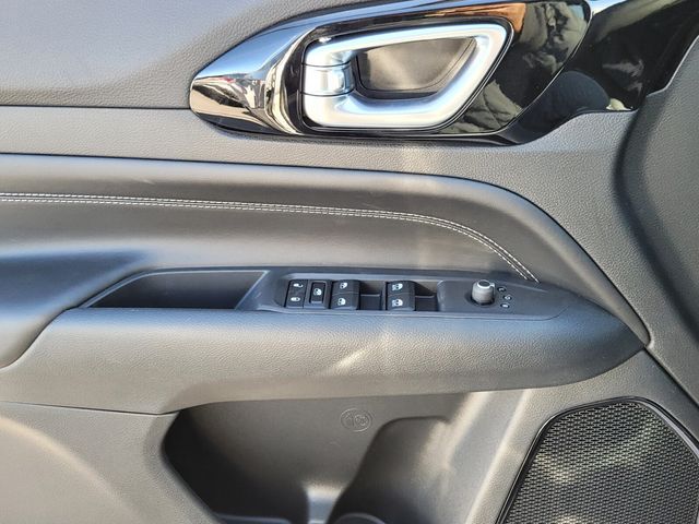 2024 Jeep Compass Limited photo 19