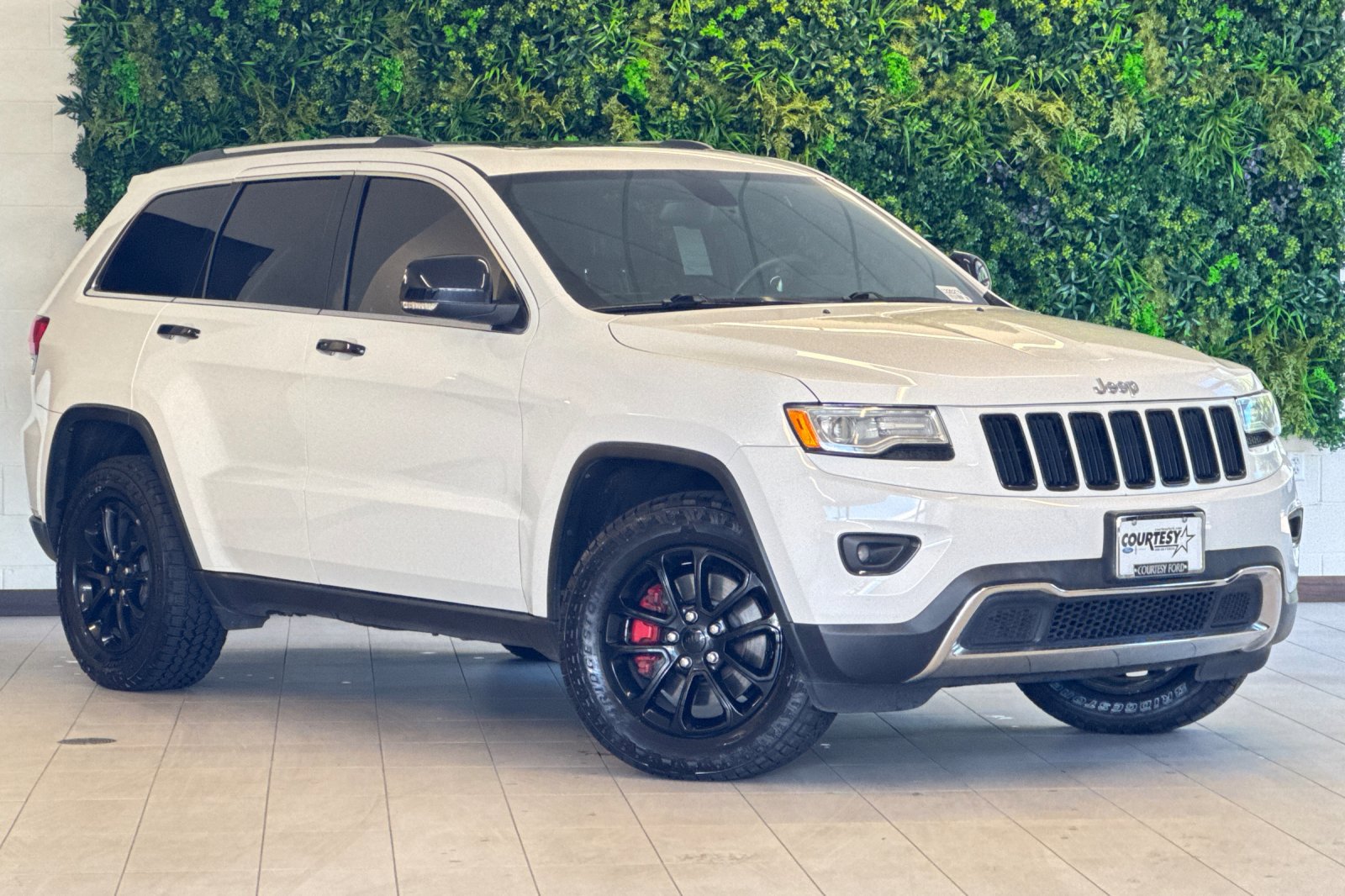 Used 2015 Jeep Grand Cherokee Limited with VIN 1C4RJFBMXFC865895 for sale in Portland, OR