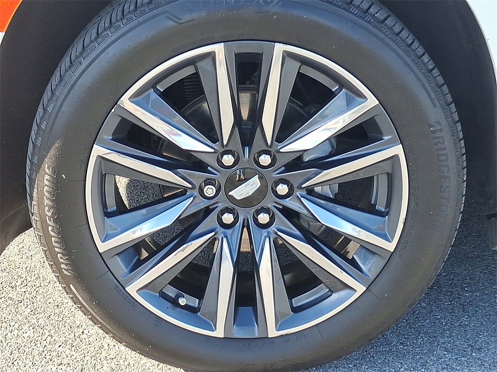 2023 Cadillac Escalade ESV Sport Platinum photo 2