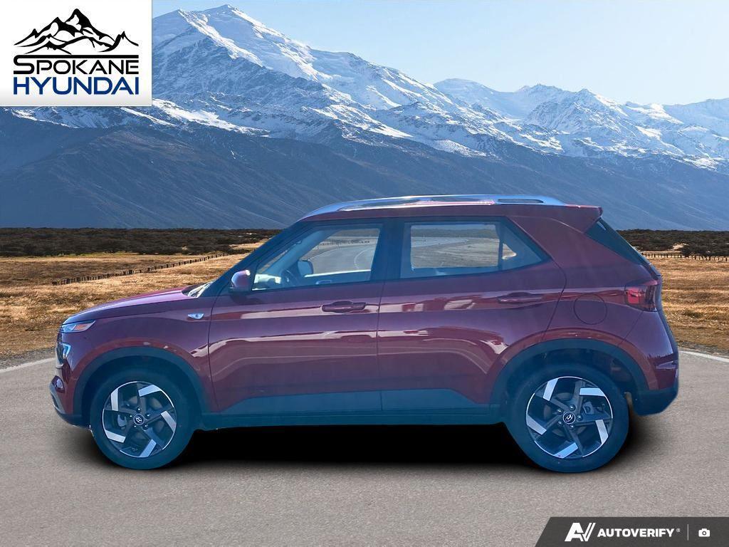 2026 Hyundai Venue SEL photo 2