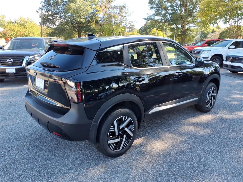 2026 Nissan Kicks SV photo 3