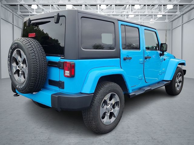 2017 Jeep Wrangler Unlimited Sahara photo 4