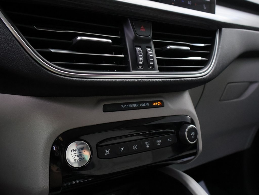 2024 Ford Escape Platinum photo 35