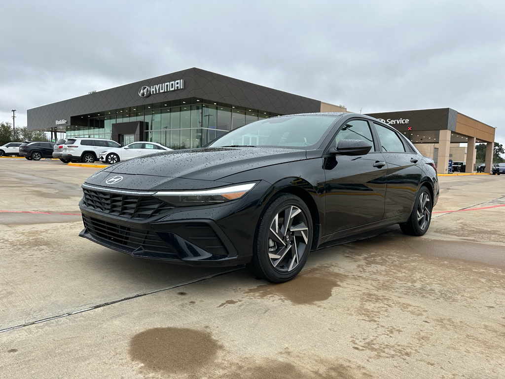 2025 Hyundai Elantra Blue