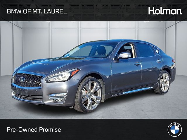 2017 INFINITI Q70L 3.7