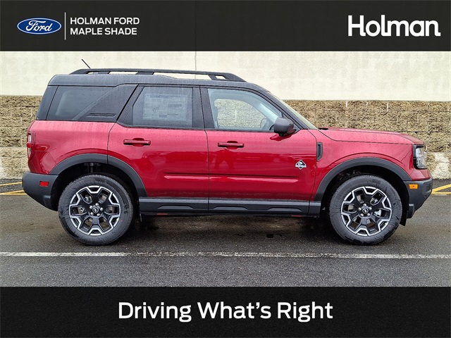 2025 Ford Bronco Sport Outer Banks's photo