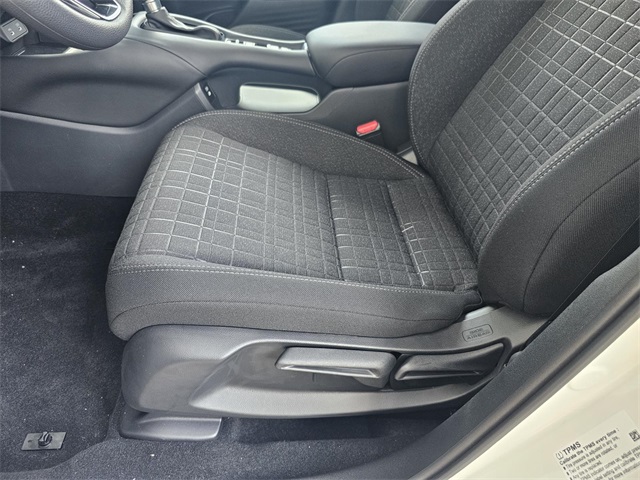 2026 Honda HR-V LX photo 11