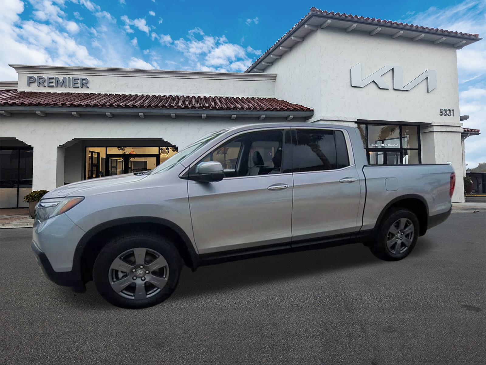 2020 Honda Ridgeline RTL-E photo 3