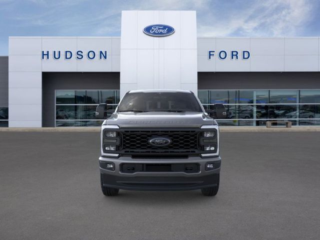 2025 Ford F-350 Lariat photo 6
