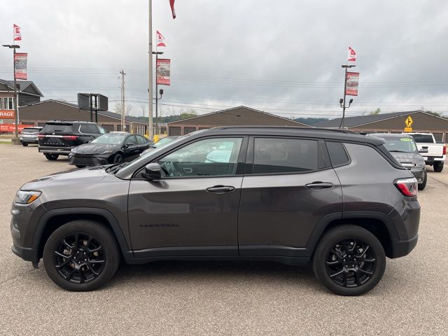 2022 Jeep Compass Altitude photo 7