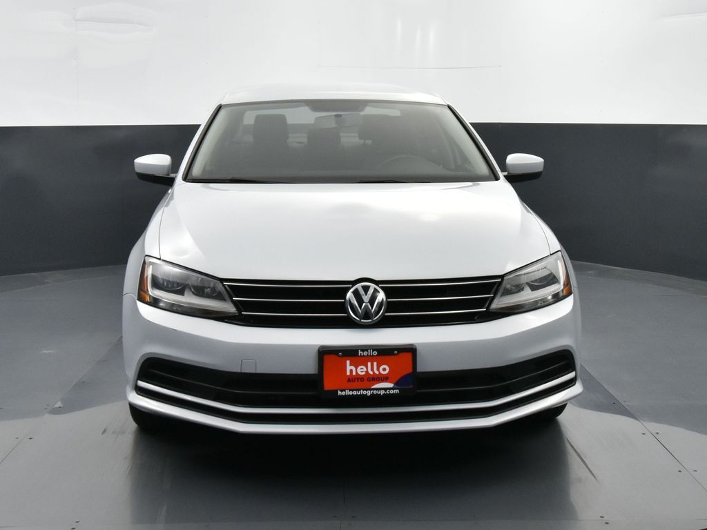 2017 Volkswagen Jetta 1.4T S photo 2