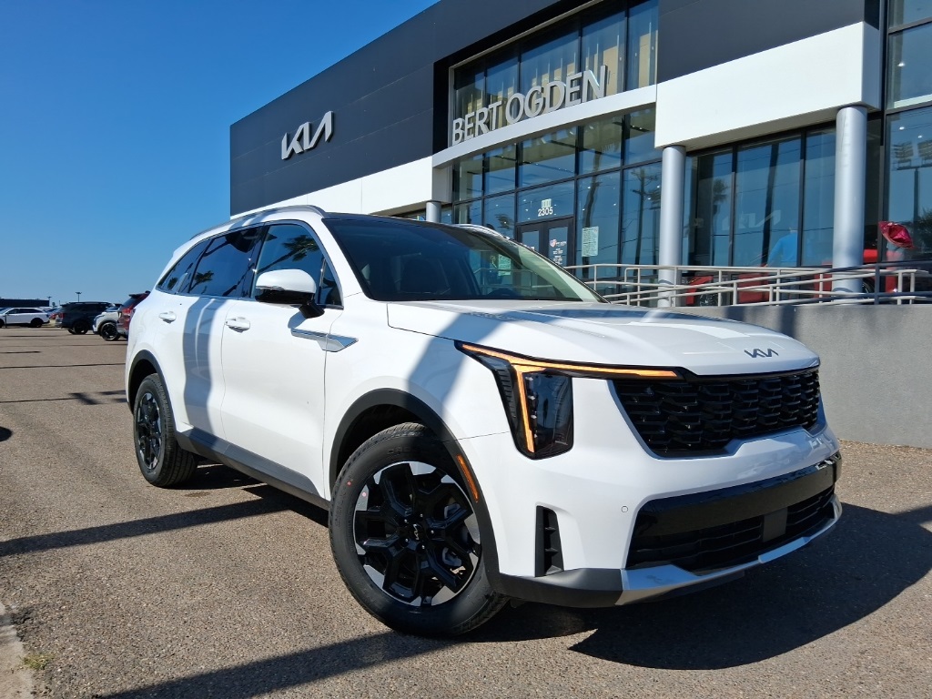 2026 Kia Sorento S's photo