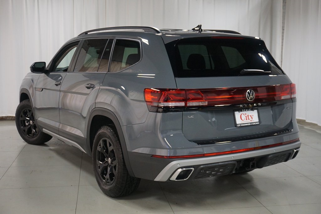 2025 Volkswagen Atlas Peak Edition SE photo 6