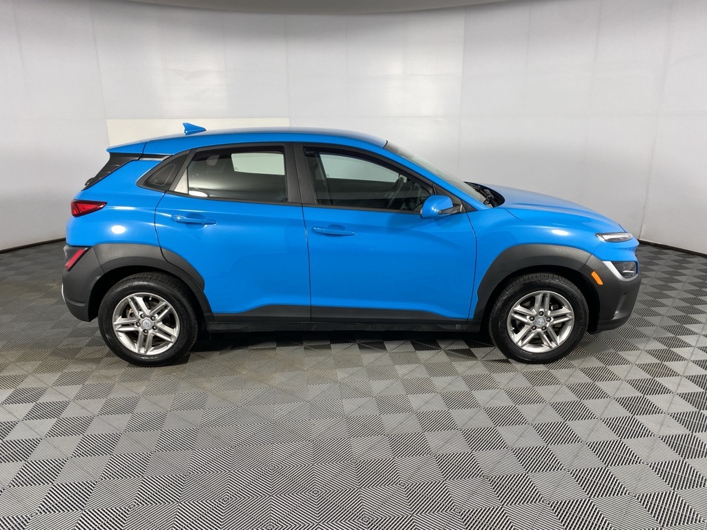 2022 Hyundai Kona SE photo 4