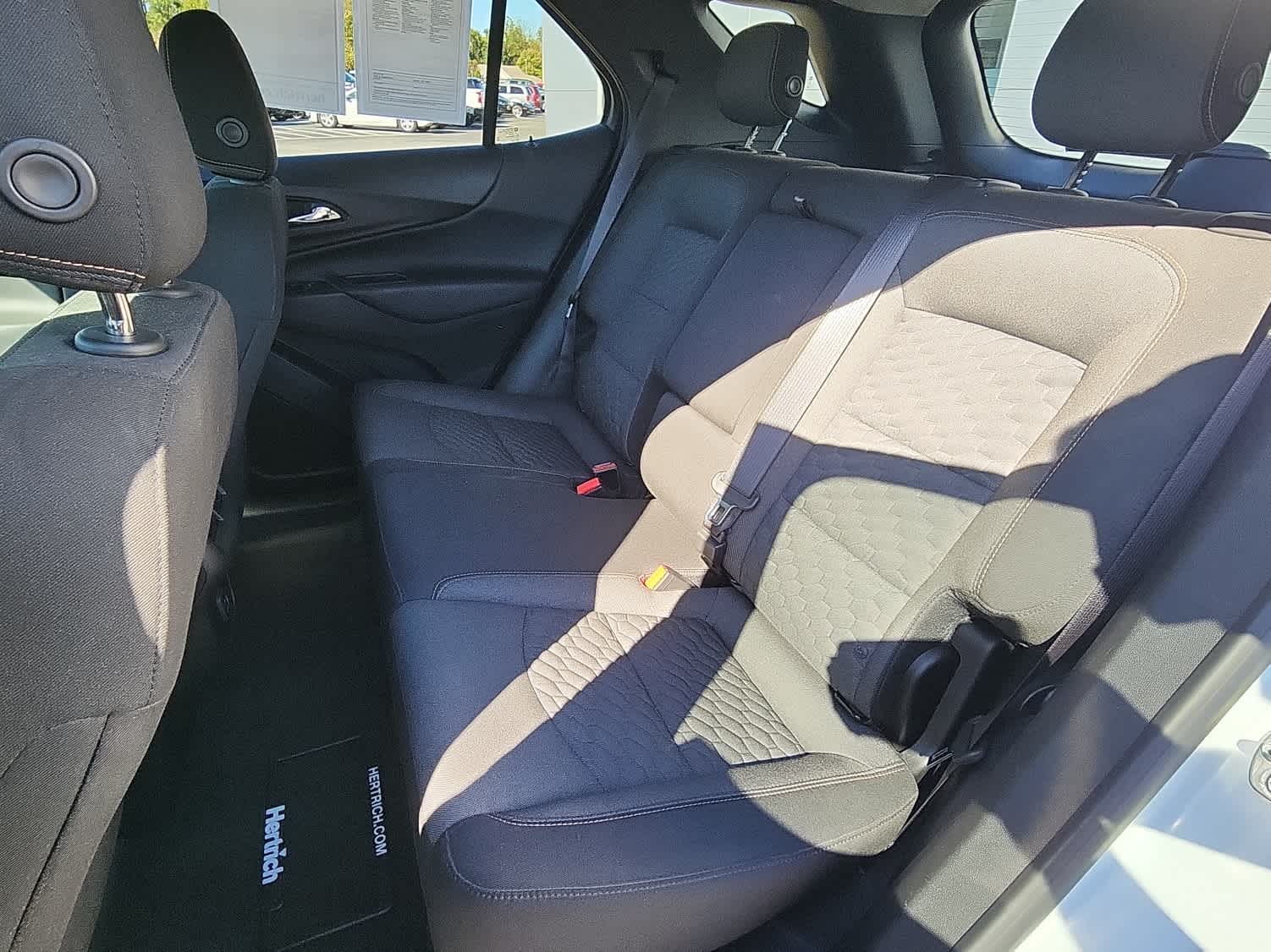 2019 Chevrolet Equinox LT photo 4