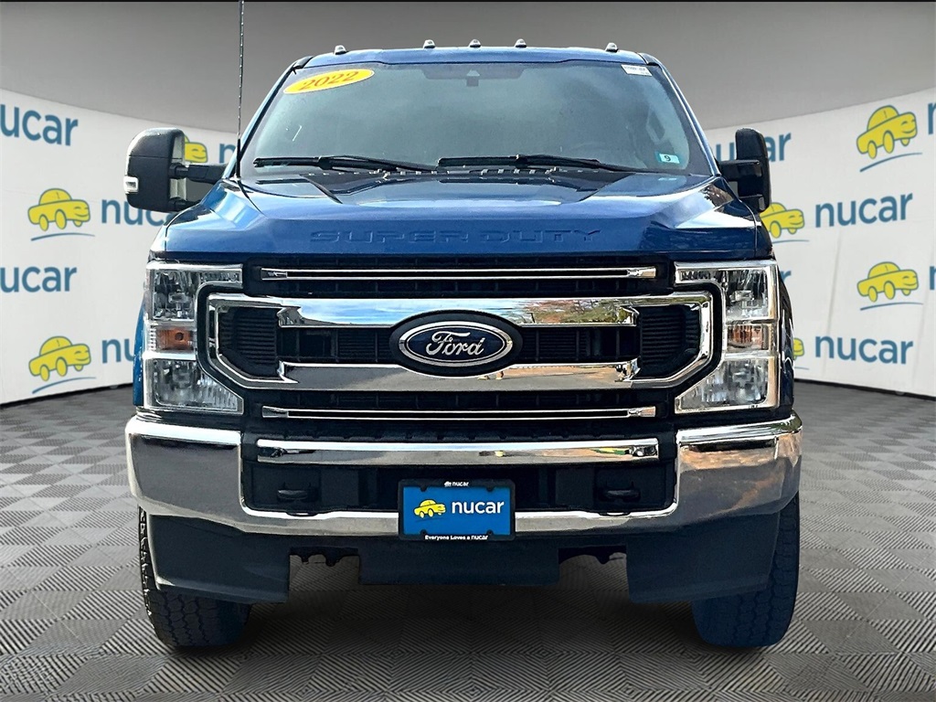 2022 Ford F-250 photo 2