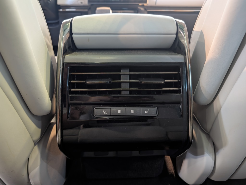 2024 Land Rover Range Rover Sport SE photo 20