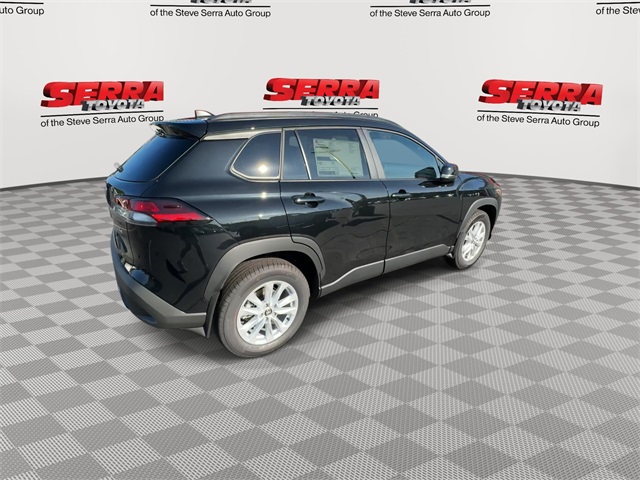 2026 Toyota Corolla Cross LE photo 9