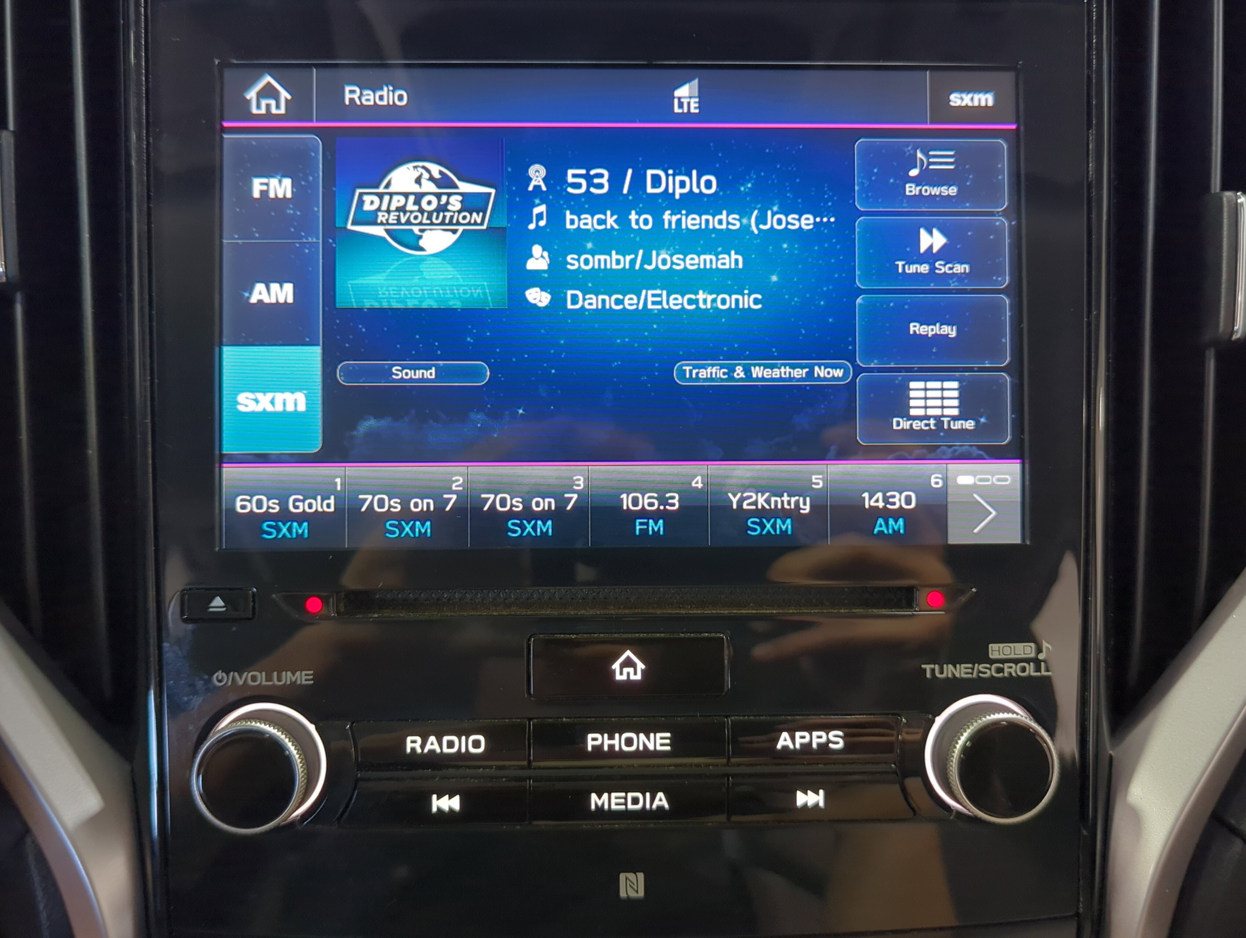 2021 Subaru Ascent Premium photo 15