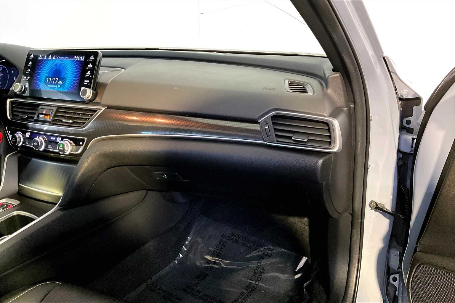 2021 Honda Accord Sport photo 18