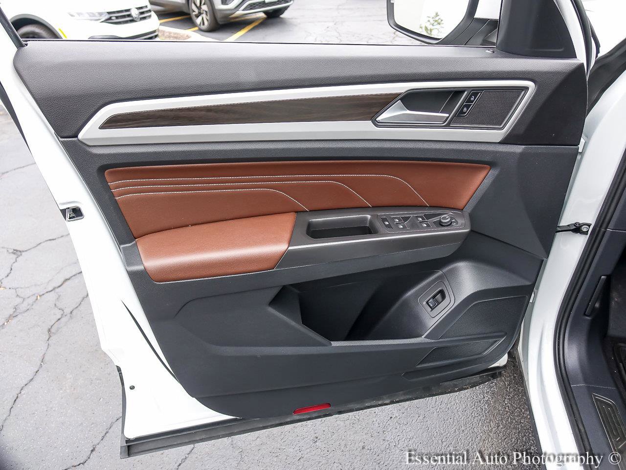 2023 VOLKSWAGEN ATLAS - Image 18