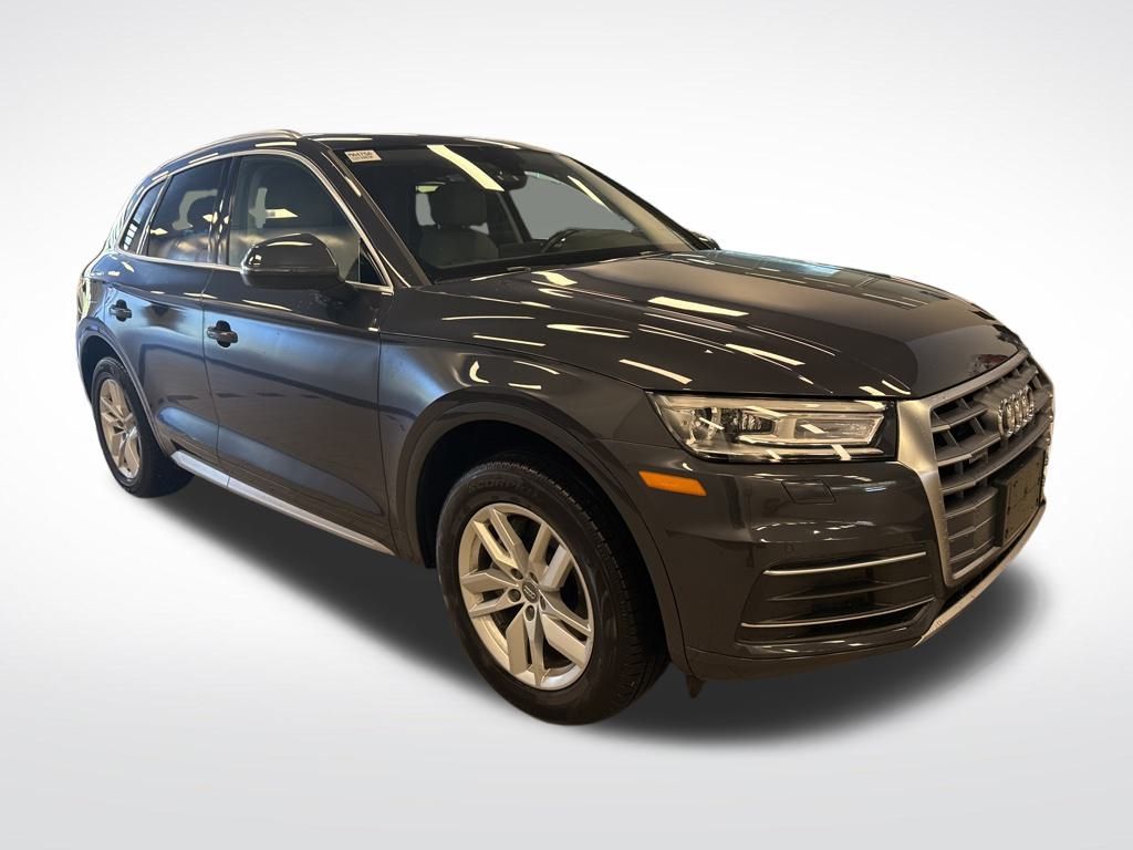 2020 Audi Q5 45 Premium photo 2